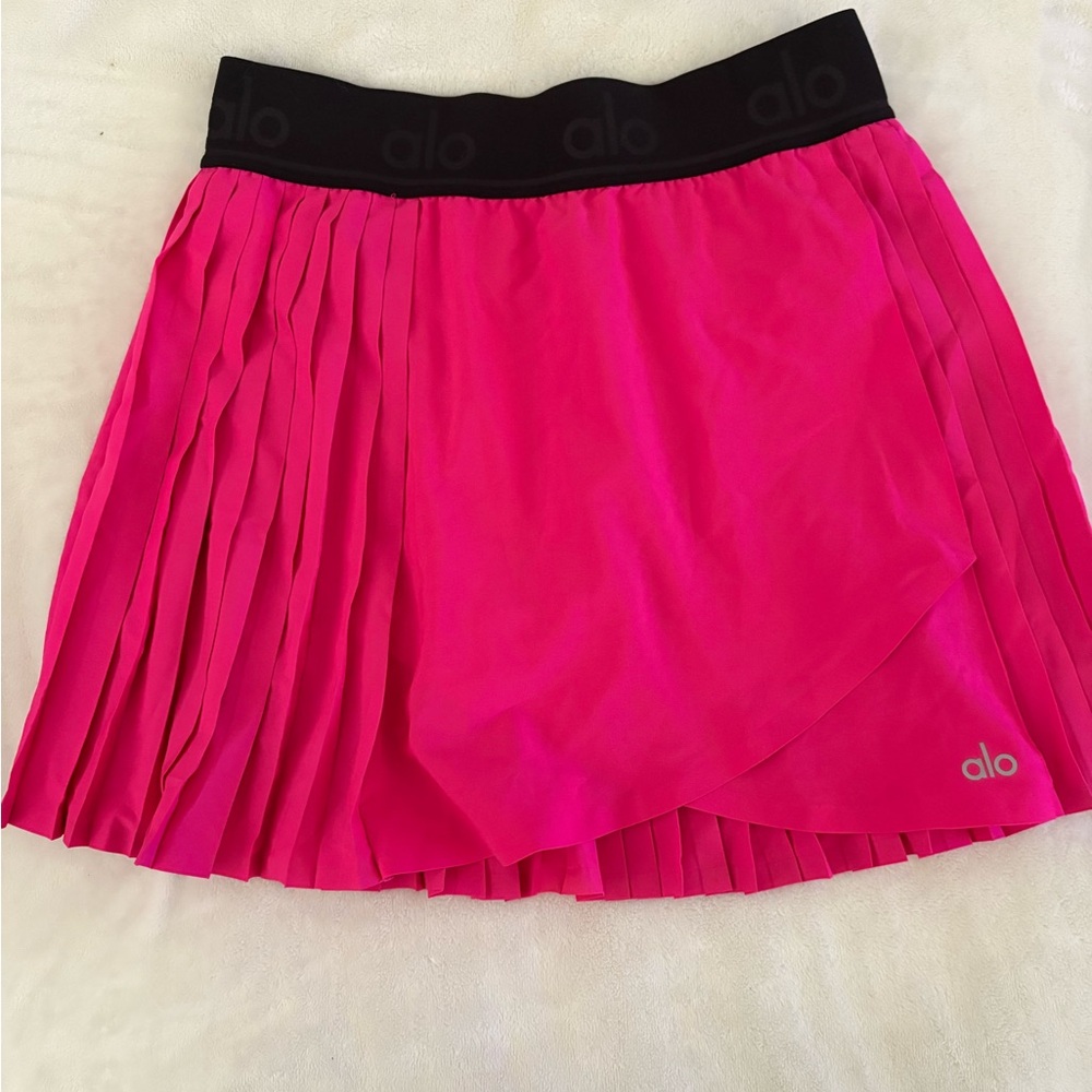 ALO Yoga Bright Pink Pleated Wrap Skirt with Black Waistband